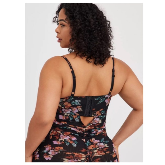 TORRID Ruched Mesh Chemise Flower Sprigs Size 4X - Picture 4 of 16